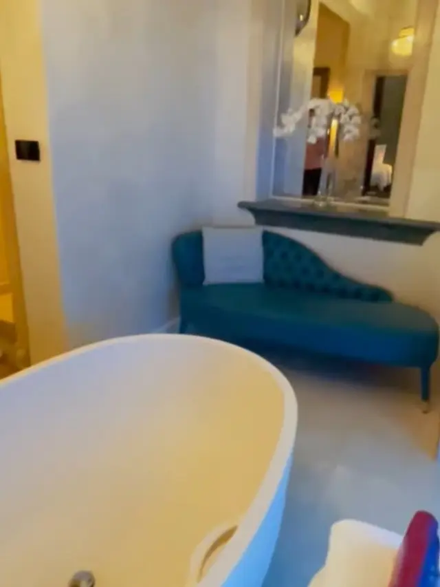 Syahrini liburan di Dubai (Instagram/princessyahrini)