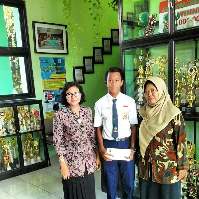 5 Foto Lawas Supriadi saat Masih Sekolah, Berprestasi dalam Sepak Bola