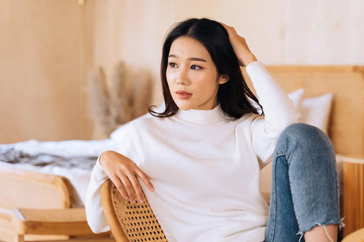insecure sedih kecewa bingung tidak tersenyum