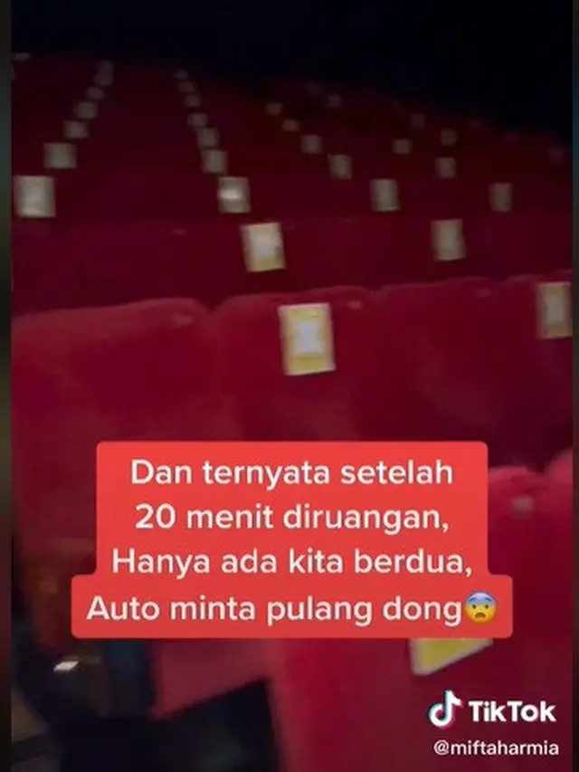 nonton film horor di bioskop