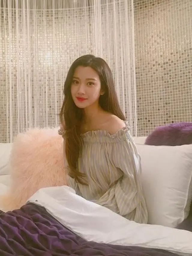 Moon Ga Young