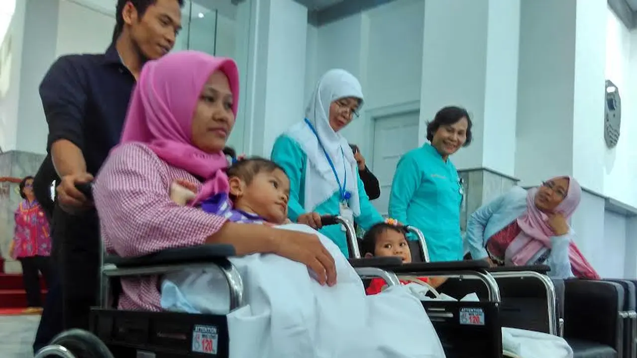 Kembar Devani Devina Sumedang