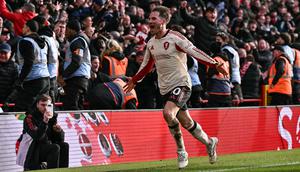 Alexis Mac Allister menjadi pencetak gol kemenangan Liverpool atas Nottingham Forest dalam laga lanjutan Liga Inggris 2025/2026 pada Minggu (22/02/2026). (AFP/Ben Stansall)