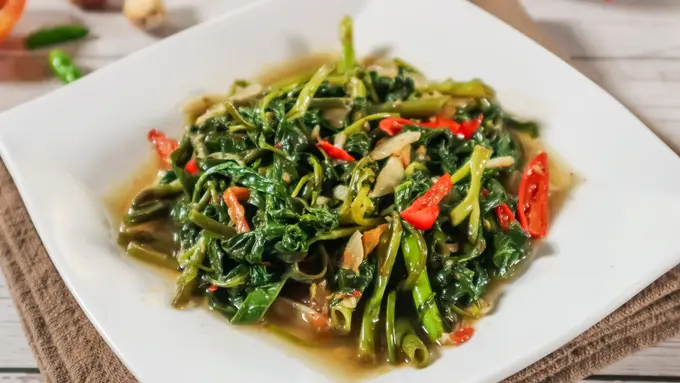 Ilustrasi sayur pendamping telur