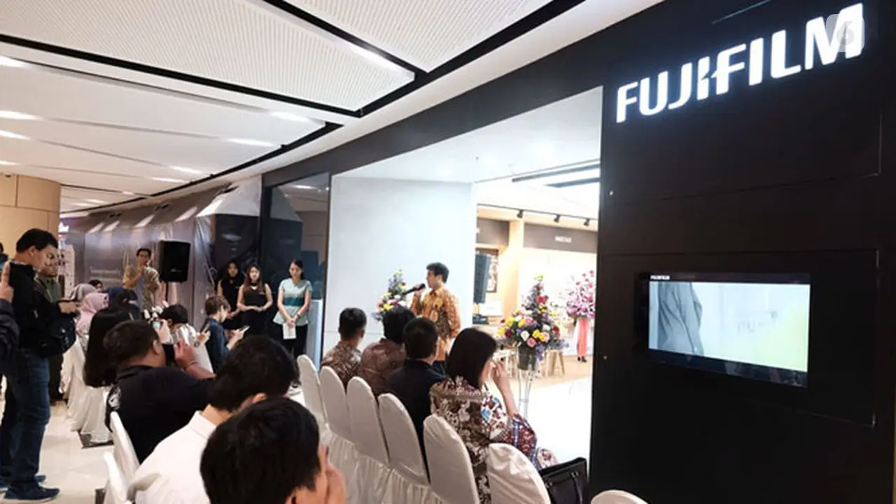 Fujifilm Showroom Surabaya