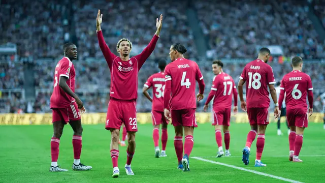 Foto: Hugo Ekitike Manyala, Liverpool Menang Dramatis Atas Newcastle United di Liga Inggris