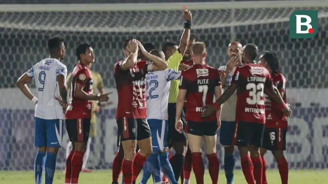 Foto: Tampil Spartan, 10 Pemain Bali United Tahan Imbang Persib Bandung di BRI Liga 1
