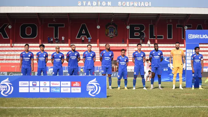 Arema FC Tunjukkan Keperkasaan, Hancurkan PSS dengan Skor 6-2 di BRI Liga 1