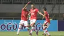 Para pemain Persija merayakan gol Bruno Silva (tengah) saat melawan PS TNI pada laga Liga 1 2017 di Stadion Pakansari, Bogor, (8/6/2017). (Bola.com/Nicklas Hanoatubun)
