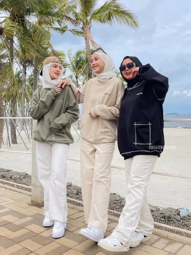 Diary Fimela: Sampai Kehabisan Stok, Brand Fashion Lokal Ini Laris Manis Diborong Berkat TikTok