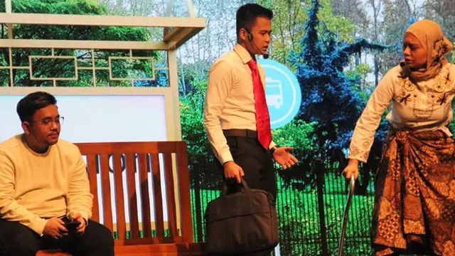 Barbie Larassati bermain teater