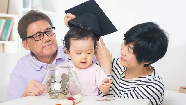 Mana yang Lebih Baik, Tabungan Pendidikan  atau Asuransi Pendidik