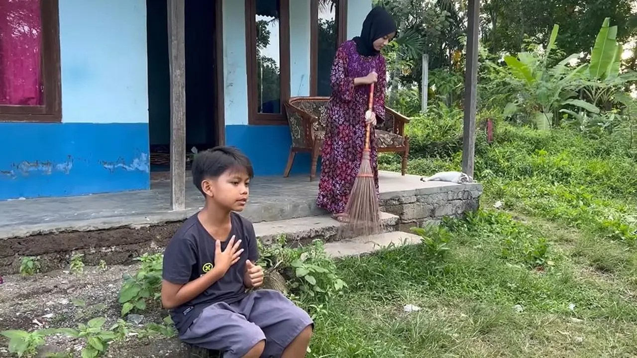 6 Potret Rumah Farel Prayoga Penyanyi Cilik 'Ojo Dibandingke', Sederhana