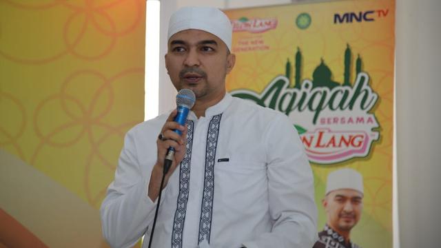 Presenter David Chalik Daftarkan Diri Maju Di Pilkada Bukit Tinggi News Liputan6 Com