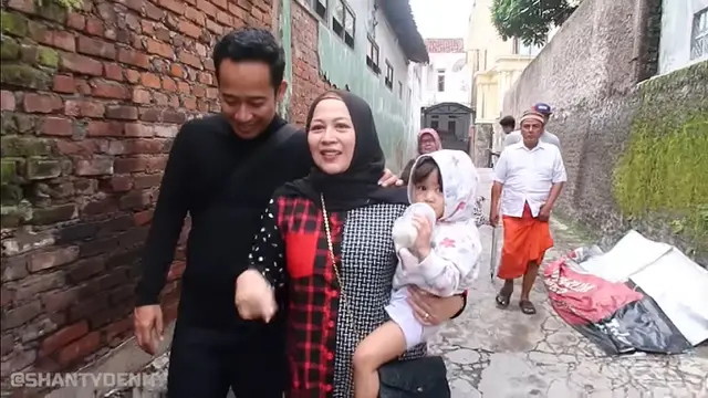 Potret Rumah Sederhana Shanty Widihastuti Sebelum Menikah Dengan Denny Cagur