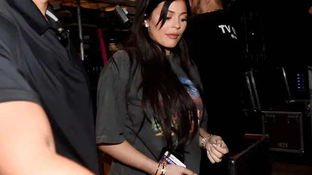 [Bintang] Kylie Jenner