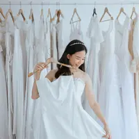 Ilustrasi baju putih/copyright shutterstock