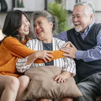 ilustrasi masa pensiun yang bahagia//copyright freepik/Lifestylememory