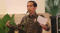 Presiden Joko Widodo (Jokowi) saat menerima pimpinan bank umum Indonesia di Istana Negara, Jakarta, Kamis (15/3).  (Liputan6.com/Angga Yuniar)