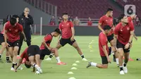 Setibanya di Stadion GBK, pemain langsung mengikuti sesi latihan. (Liputan6.com/Helmi Fithriansyah)