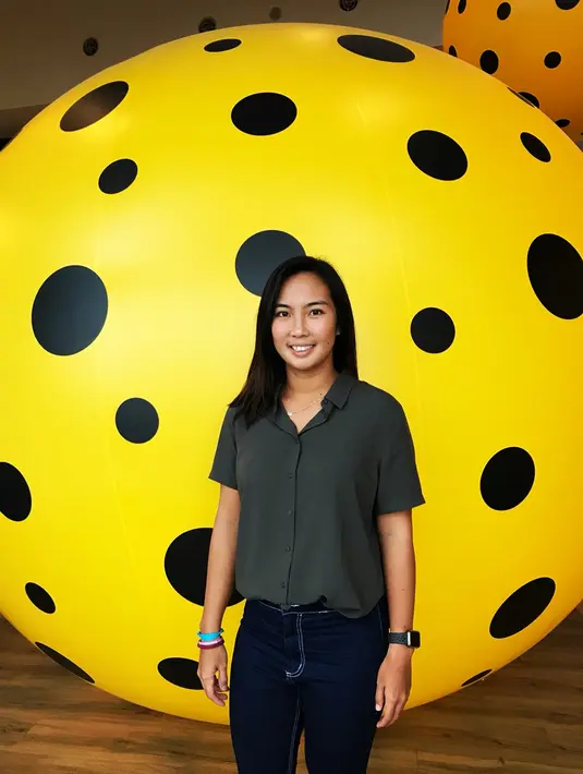 Menjadi atlet berprestasi di Indonesia membuat banyak orang penasaran akan kehidupan Aldila Sutjiadi.Tak hanya berprestasi di bidang olahraga, ia merupakan lulusan dari University of Kentucky pada 2017. (Liputan6.com/IG/@dila11)