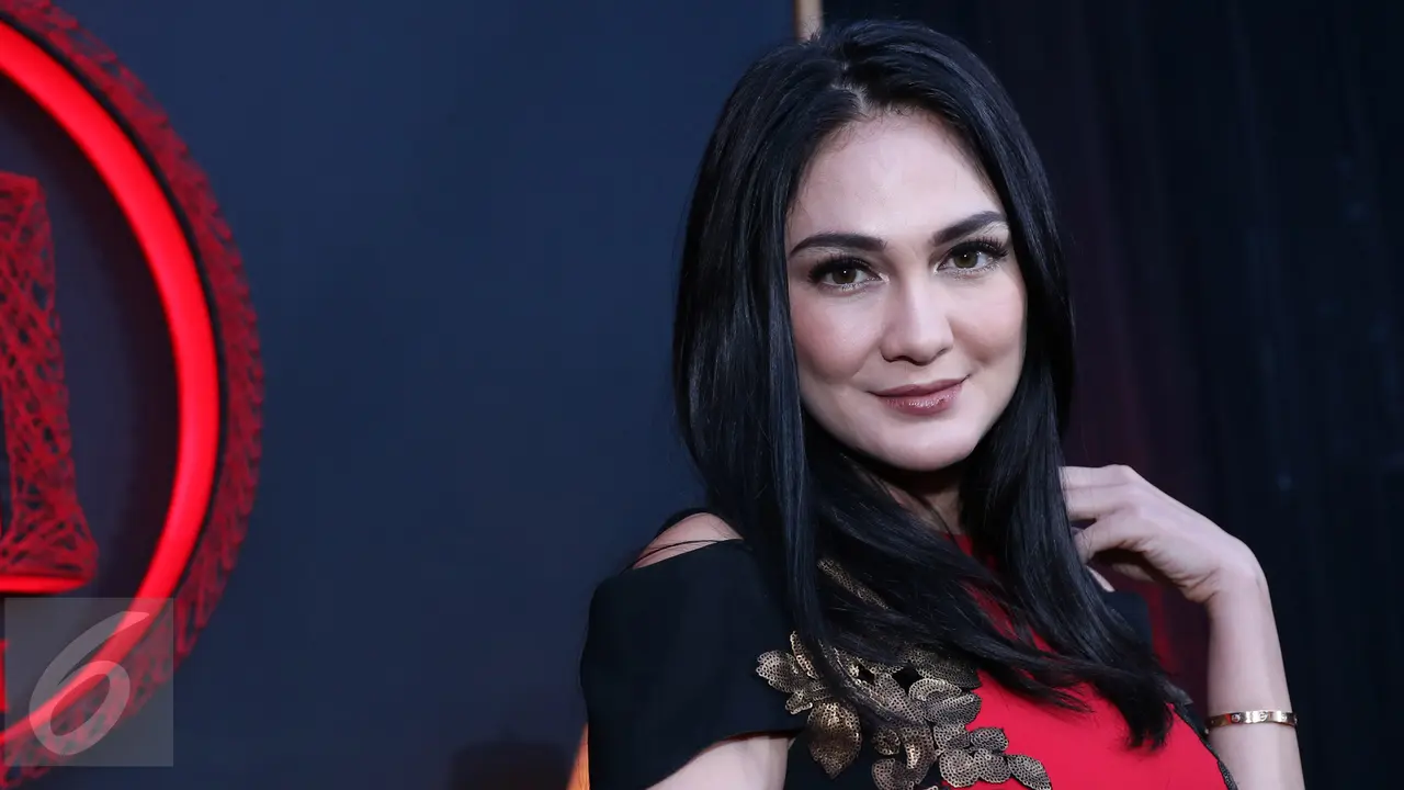 Luna Maya