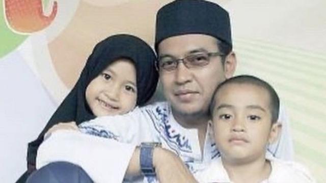 6 Potret Jadul Adiba Khanza Saat Kecil, Ungkap Kerinduan ke Ustaz Jefri Al Buchori