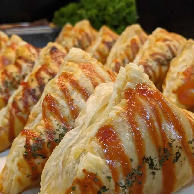 Persiapan Road Trip bareng Sahabat, Cemilan di Malang Ini Bisa Temani Perjalanan