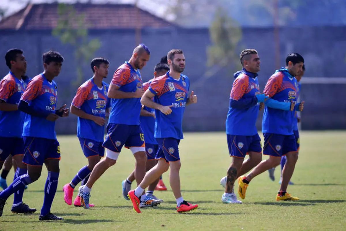 Arema Cronus