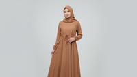 Model Gamis Bahan Toyobo dengan Potongan A-line Santai (Sumber: gemini.com)