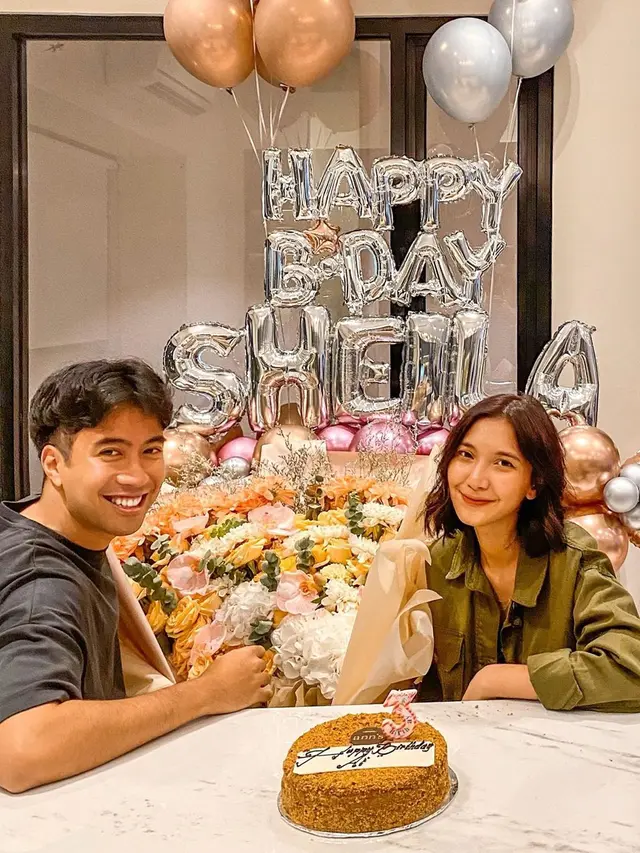 Momen Ulang Tahun Sheila Dara yang ke-28, Dapat Kejutan Dari Vidi Aldiano. (Sumber: Instagram/vidialdiano)