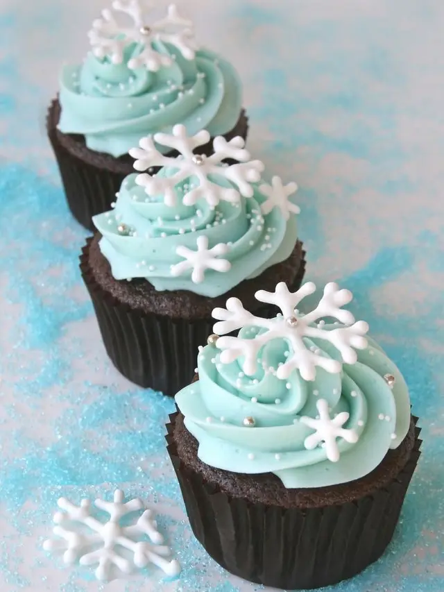 6 Potret Cupcakes Tema Natal Ini Unik,