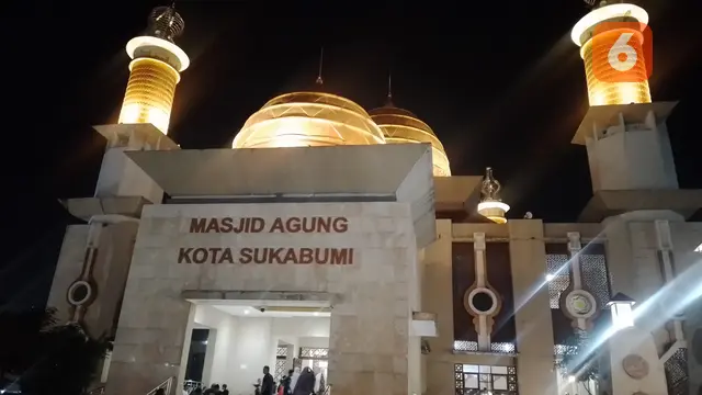 Masjid Agung Kota Sukabumi, masjid yang telah ada sejak tahun 1953 (Liputan6.com/Fira Syharin).