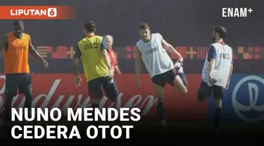 Timnas Portugal menyiapkan diri untuk bertanding hadapi Ghana di laga Piala Dunia. Nuno Mendes tak nampak di sesi latihan yang ikuti Ronaldo dan rekannya.