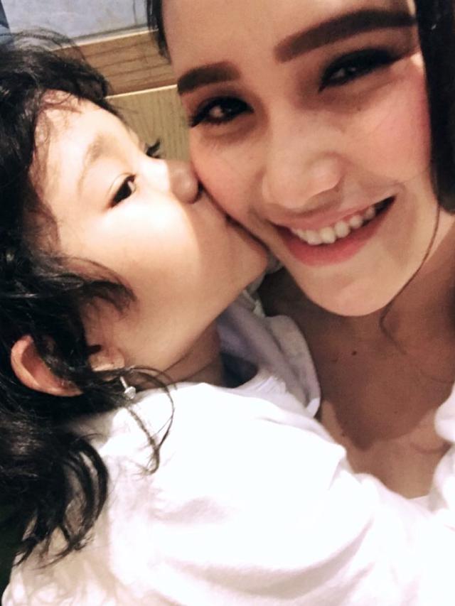 [Bintang] Ayu Ting Ting