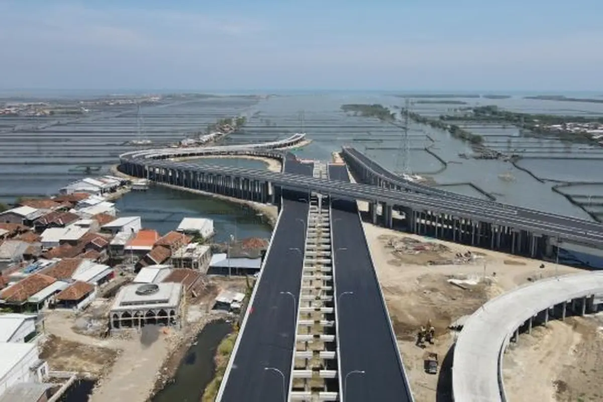 Jalan Tol Semarang-Demak Paket 2 memiliki panjang lintasan 16,31 kilometer, dimulai dari Sayung STA 10+394 sampai dengan STA 26+704. (Foto: PT PP Tbk/PTPP)