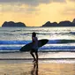 Pantai Pulau Merah menjadi lokasi International Surfing Competition.