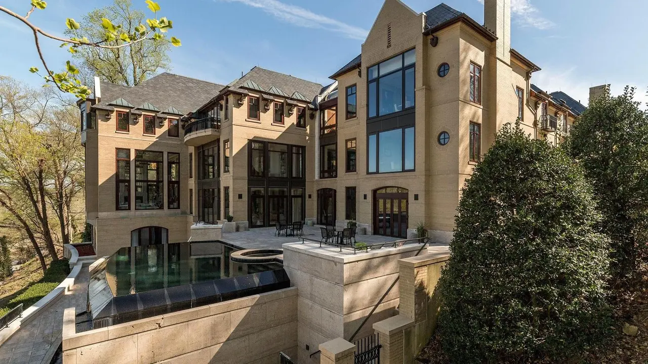 Mansion termahal di Washington D.C. (sumber: CNBC)