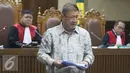 Chairman Agung Sedayu Group, Sugianto Kusuma alias Aguan, usai memberi kesaksian di Pengadilan Tipikor terkait dugaan suap pembahasan Raperda tentang Reklamasi Pantai Utara Jakarta, Rabu (27/7). (Liputan6.com/ Immanuel Antonius)