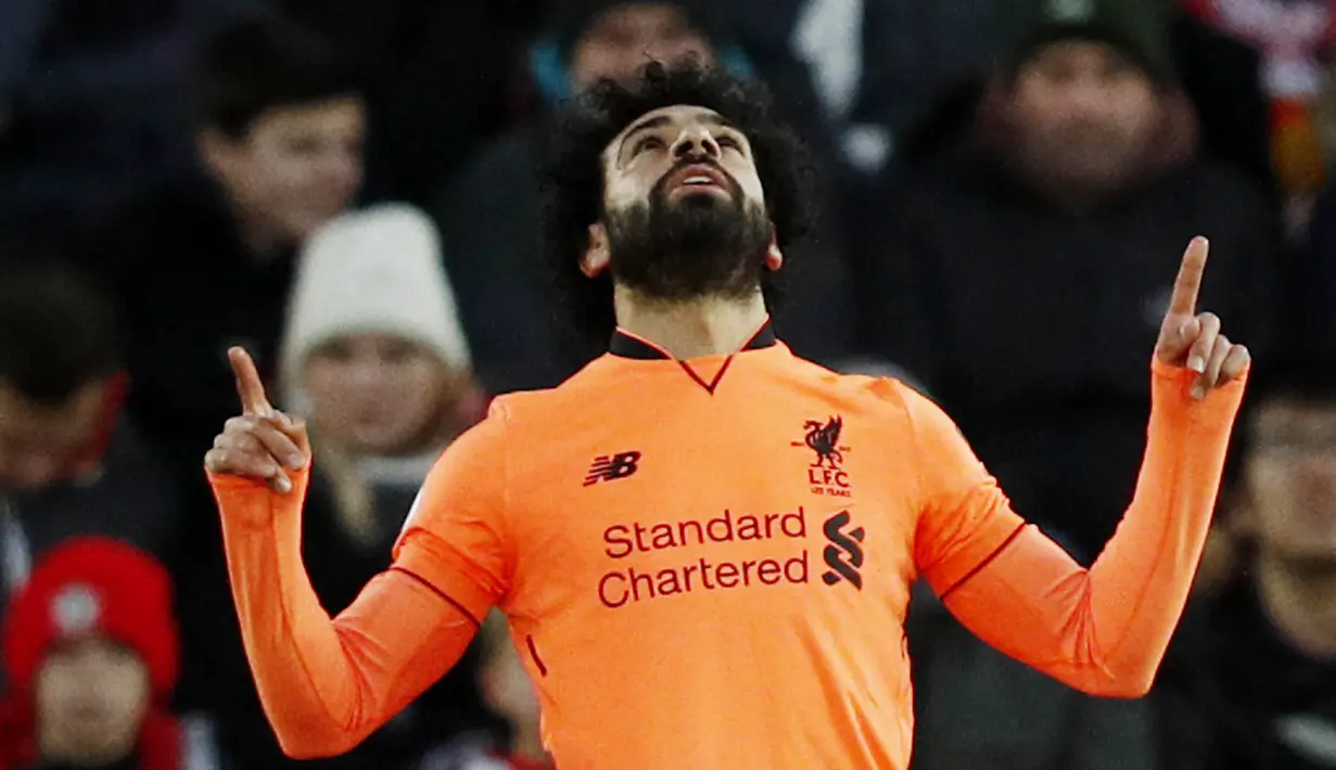 2. Mohamed Salah (Liverpool) - 22 Gol (1 Penalti). (AFP/Adrian Dennis)