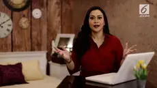 Zoya Amirin, M.Psi menjawab tuntas pertanyaan-pertanyaan seputar edukasi seks yang biasa memenuhi benak para orangtua. Simak selengkapnya dalam tayangan berikut ini. 