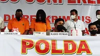 Polda Metro Jaya membongkar sindikat penipuan dengan modus mengaku sebagai tentara Amerika Serikat dan menguras uang korban hingga Rp 2,4 miliar. (Liputan6.com/Ady Anugrahadi)