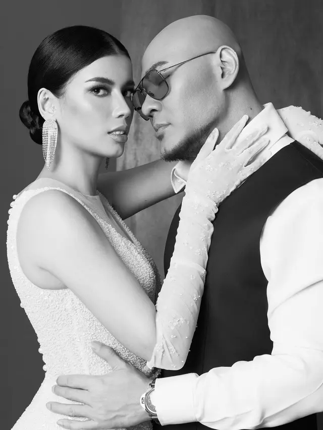 Baru Diungkap, Ini 6 Potret Prewedding Sabrina Chariunnisa dan Deddy Corbuzier