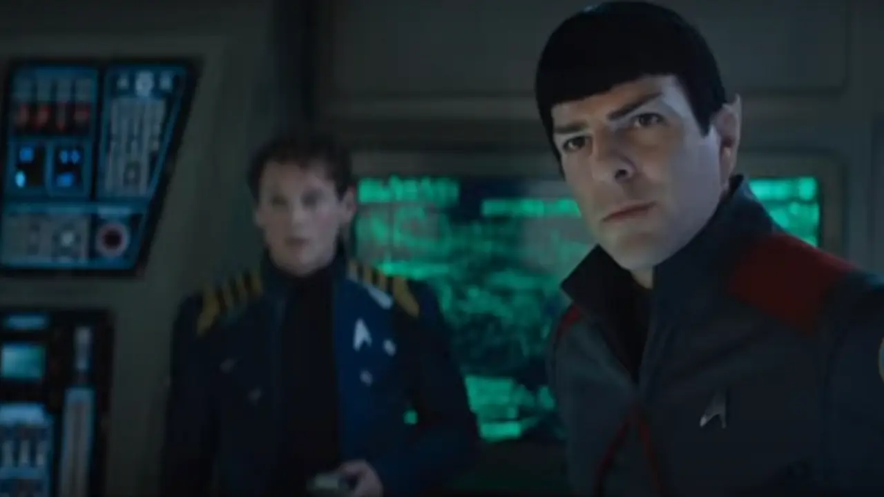 [Bintang] Star Trek Beyond