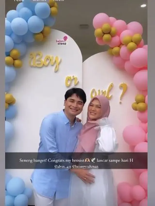 6 Potret Alvin Faiz dan Henny Rahman Gelar Gender Reveal Party, Dihadiri Artis