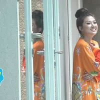 Nyaman gunakan daster, Sarwendah buka bisnis daster.