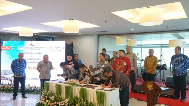 Penandatanganan kontrak kerja Patimban Access Toll Road Construction Project Package 2 yang diraih oleh Waskita Karya (WSKT). (Foto: Waskita Karya)
