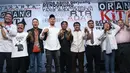 Ahmad Dhani dan para tokoh yang hadir dalam konferensi pers 'Orang Kita' di Menteng, Jakarta Pusat, Jumat (13/5/2016). (Andy Masela/Bintang.com)