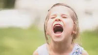 Media Sosial Bisa Picu Tantrum pada Anak, Ini Cara Mengatasinya