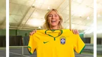 Petenis Cantik Rusia Ini Jadi Pendukung Brasil